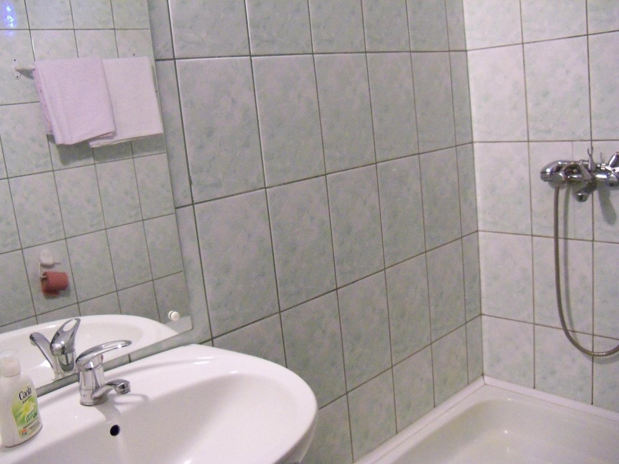 Hotel Góbé Csárda Gran Varadino Esterno foto