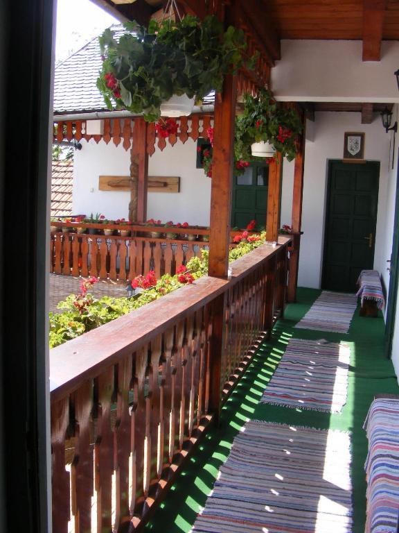 Hotel Góbé Csárda Gran Varadino Esterno foto